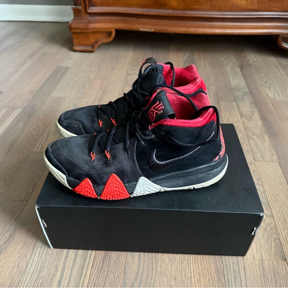 Nike Other - Nike Kyrie 4 Bricks